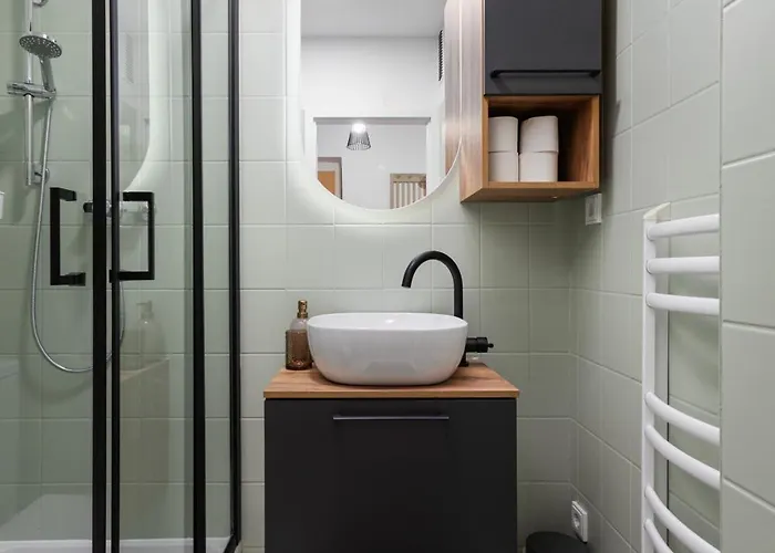 Stylisches In Mit Netflix & Balkon Appartement